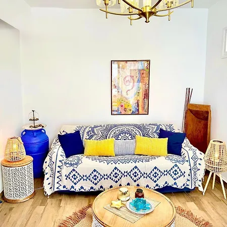 Babis Blue With Private Hot Tub Apartmán Rhodes City