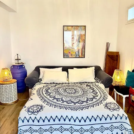 Babis Blue With Private Hot Tub Apartmán